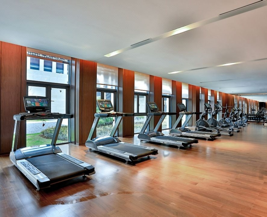 别被参数迷惑！BH商用跑步机守住商用场景长期运营价值